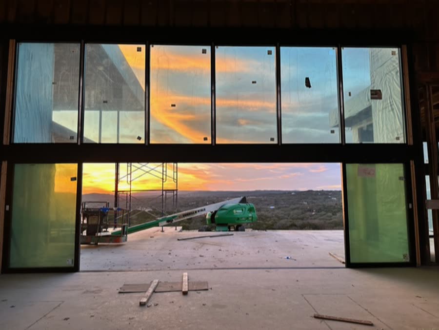 The house under construction, view 3
